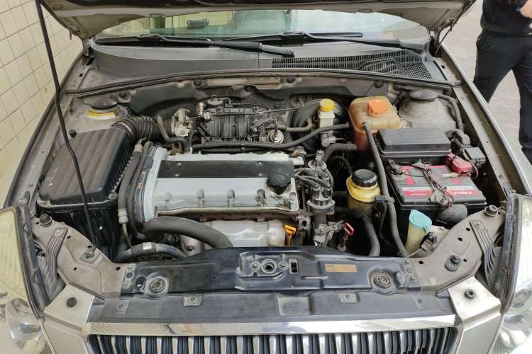 Used Buick Excelle 2008 1.6 LE-AT Engine Bay