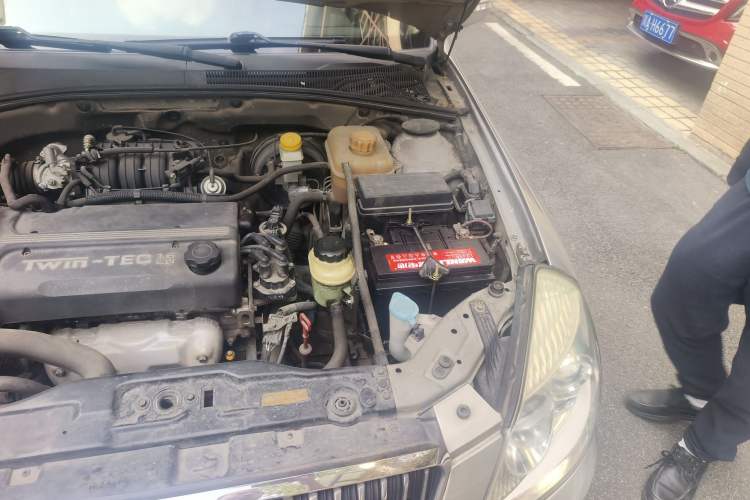 Used Buick Excelle 2008 1.6 LE-AT Engine Bay Left