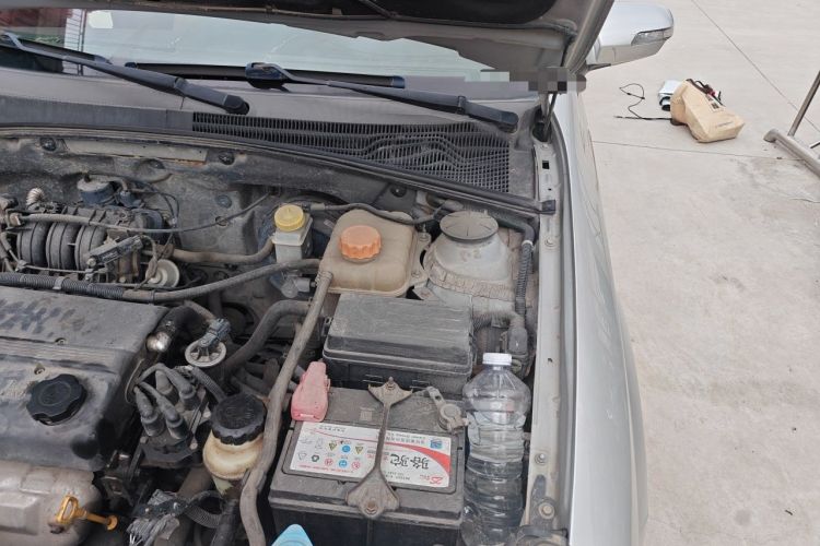 Used Buick Excelle 2008 1.6 LE-MT Engine Bay Left