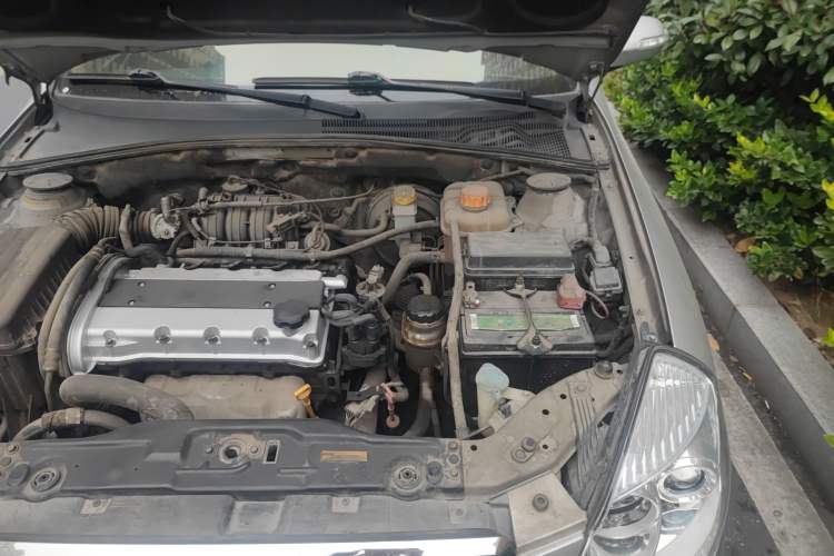 Used Buick Excelle 2008 1.6 LE-AT Engine Bay Left
