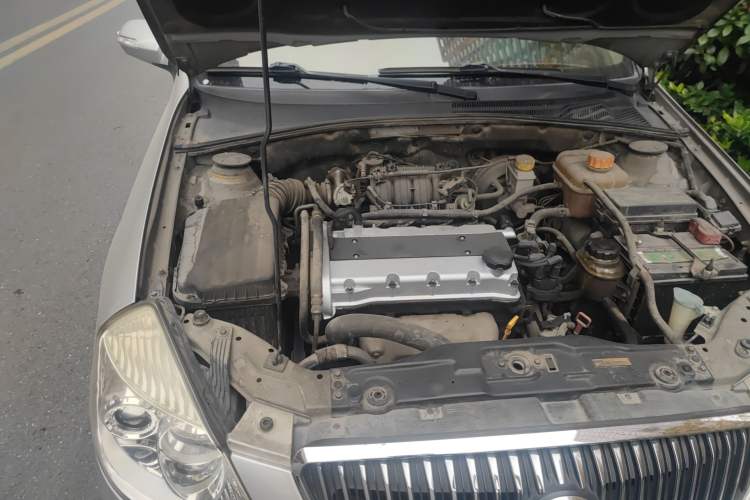 Used Buick Excelle 2008 1.6 LE-AT Engine Bay Right