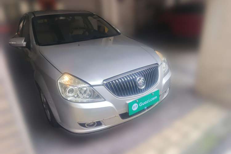 Used Buick Excelle 2008 1.6 LE-AT Front Right 45 Deg