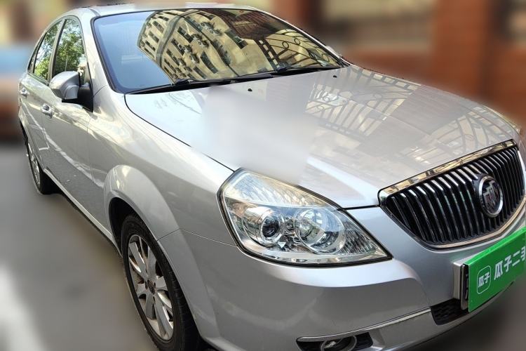 Used Buick Excelle 2008 1.6 LE-MT Front Right 45 Deg