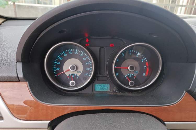 Used Buick Excelle 2008 1.6 LE-MT Instrument Cluster