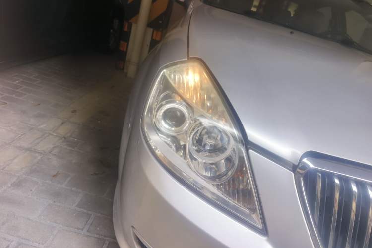 Used Buick Excelle 2008 1.6 LE-AT Right Front Headlight