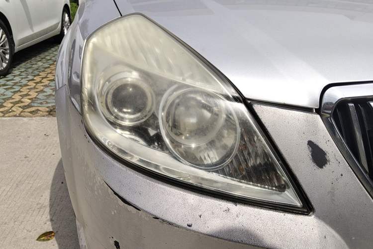 Used Buick Excelle 2008 1.6 LE-MT Right Front Headlight
