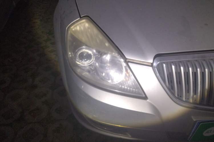 Used Buick Excelle 2008 1.6 LE-MT Right Front Headlight