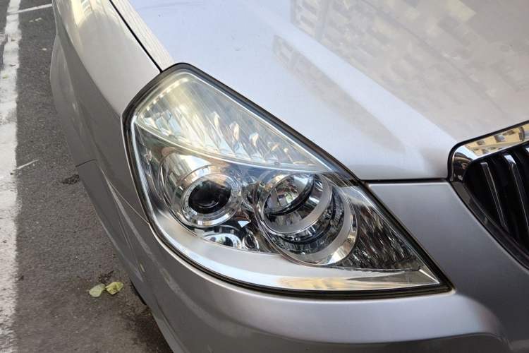 Used Buick Excelle 2008 1.6 LE-MT Right Front Headlight