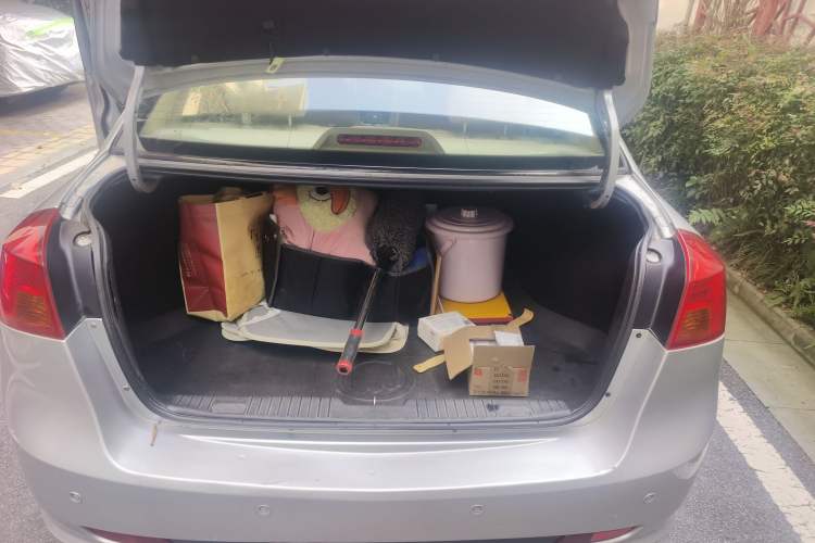 Used Buick Excelle 2008 1.6 LE-AT Trunk