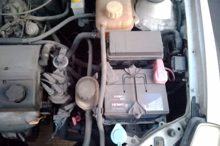 Used Buick Excelle 2008 1.6 LE-AT Engine Bay Left