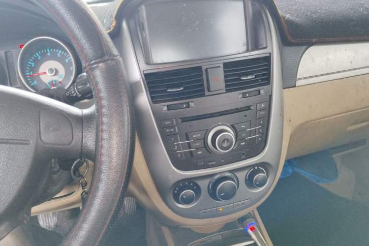 Used Buick Excelle 2008 1.6L X-MT Audio And AC Panel