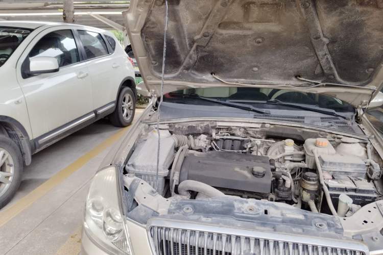 Used Buick Excelle 2008 1.6L X-MT Engine Bay Right