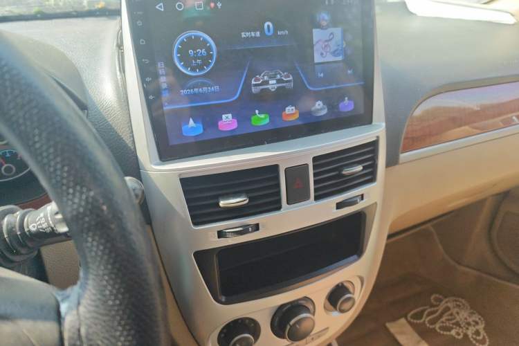 Used Buick Excelle 2011 1.6 LE-AT Audio And AC Panel