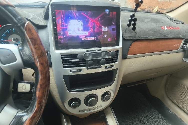 Used Buick Excelle 2011 1.6 LE-MT Audio And AC Panel