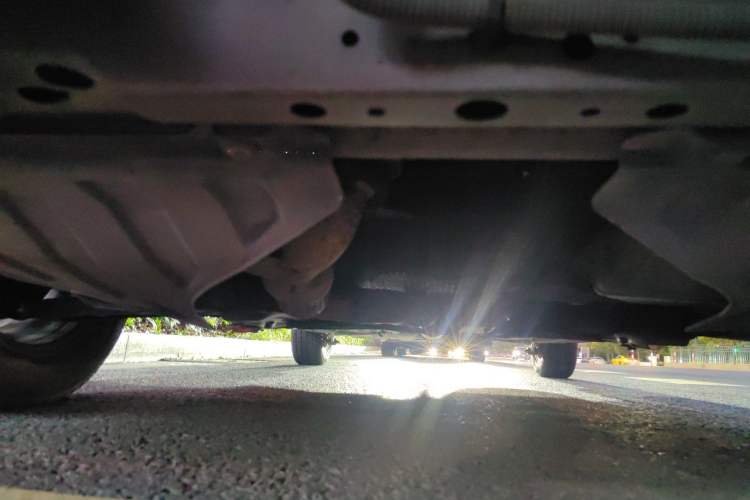 Used Buick Excelle 2011 1.6LX-AT Chassis Front