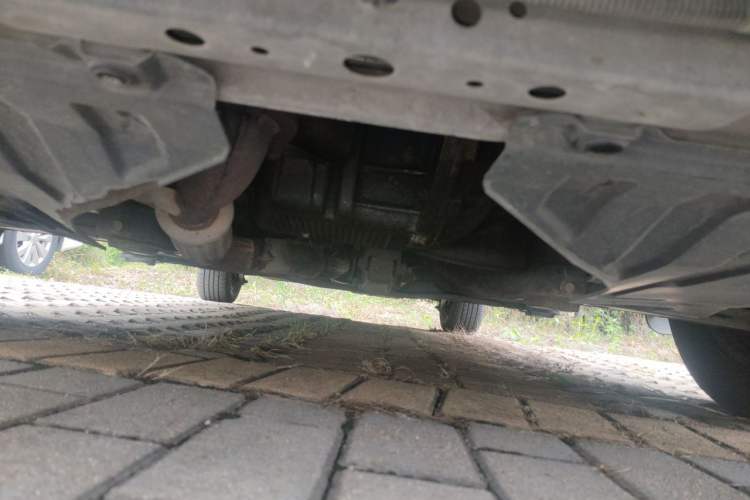 Used Buick Excelle 2011 1.6 LE-MT Chassis Front