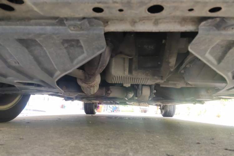 Used Buick Excelle 2011 1.6 LE-AT Chassis Front