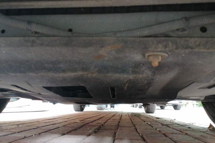 Used Buick Excelle 2011 1.6 LX-MT Chassis Front