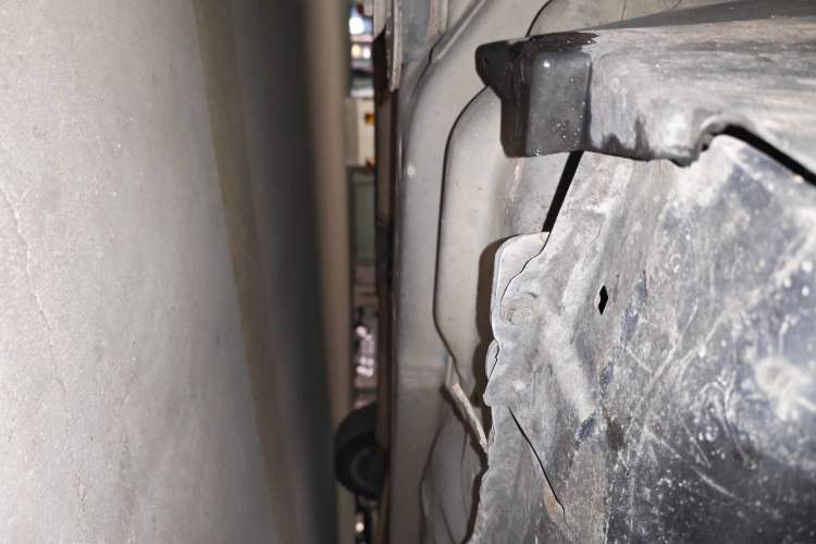 Used Buick Excelle 2011 1.6 LE-MT Chassis Front Left