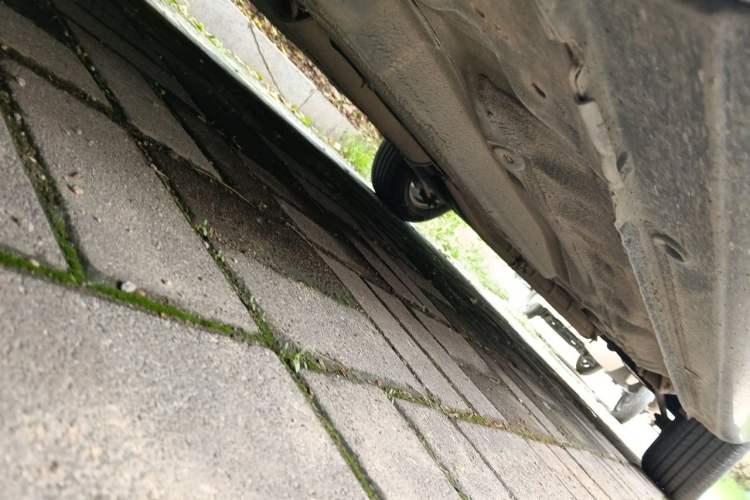 Used Buick Excelle 2011 1.6 LX-MT Chassis Front Left