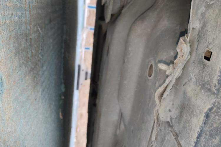 Used Buick Excelle 2011 1.6 LE-MT Chassis Front Left