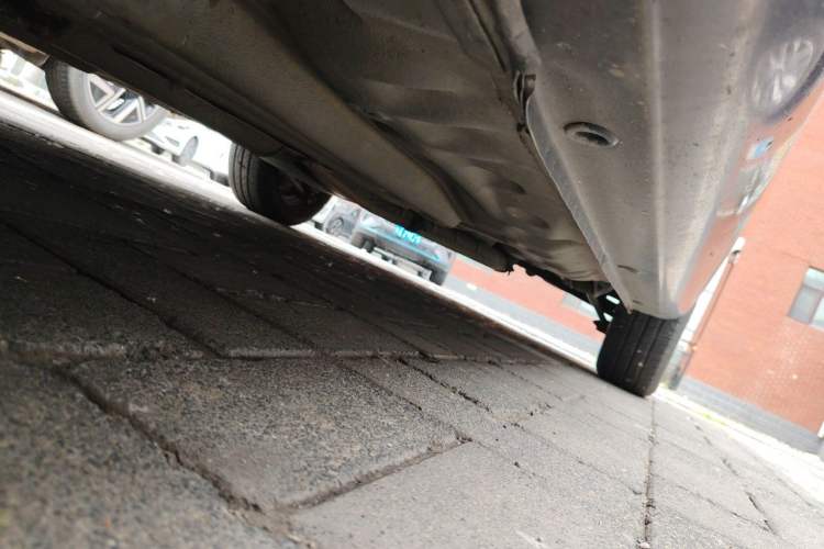 Used Buick Excelle 2011 1.6LX-AT Chassis Front Left