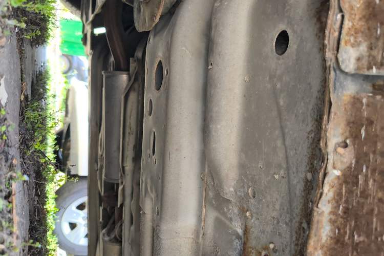 Used Buick Excelle 2011 1.6 LE-MT Chassis Front Left