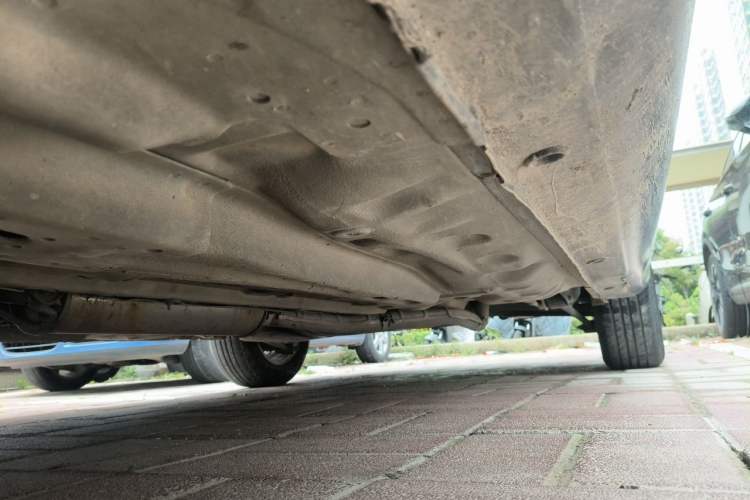 Used Buick Excelle 2011 1.6LX-AT Chassis Front Left