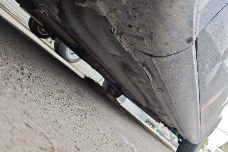 Used Buick Excelle 2011 1.6 LX-MT Chassis Front Left