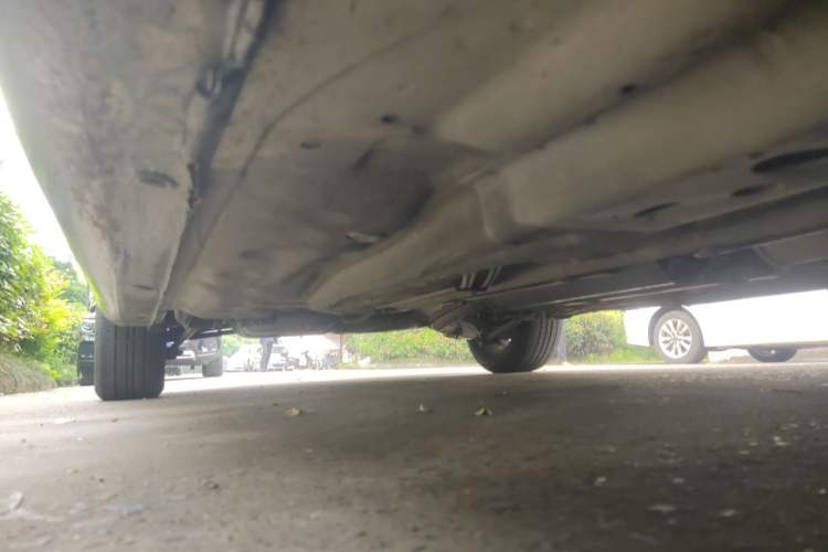 Used Buick Excelle 2011 1.6 LE-MT Chassis Front Right