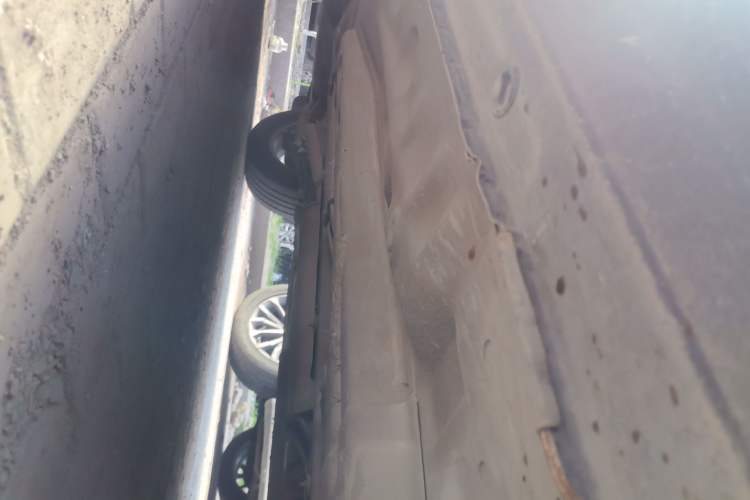 Used Buick Excelle 2011 1.6 LE-AT Chassis Front Right