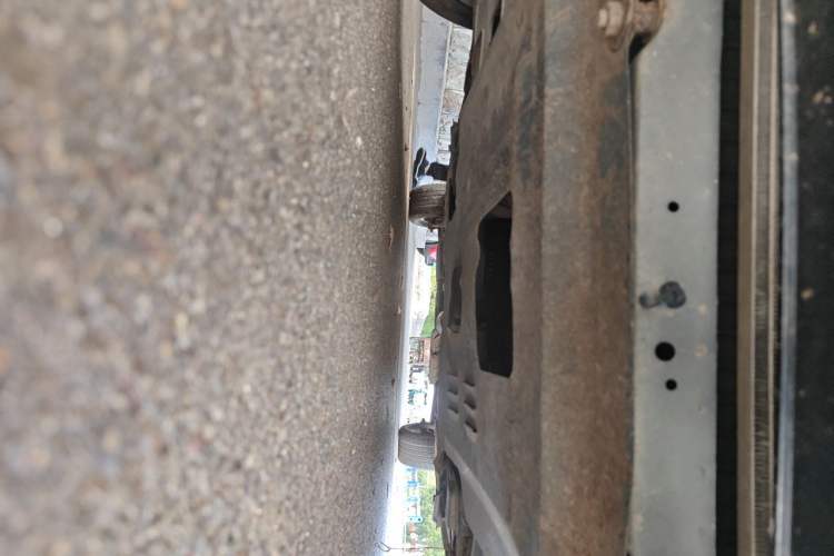 Used Buick Excelle 2011 1.6 LE-MT Chassis Front