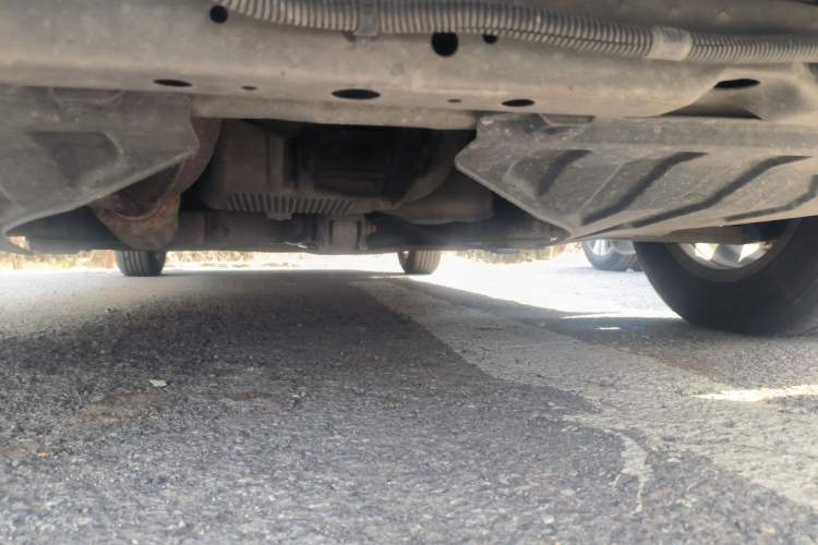Used Buick Excelle 2011 1.6 LE-MT Chassis Front