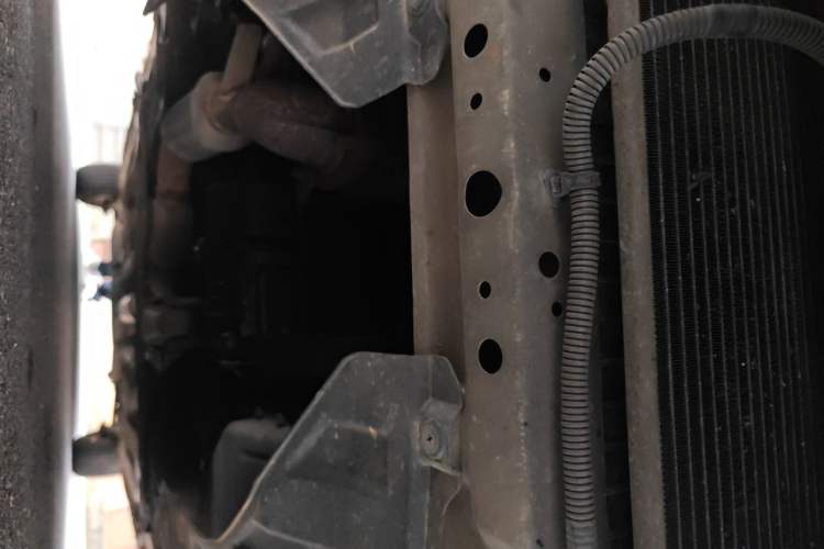 Used Buick Excelle 2011 1.6LX-AT Chassis Front