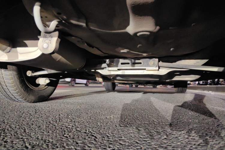 Used Buick Excelle 2011 1.6LX-AT Chassis Rear