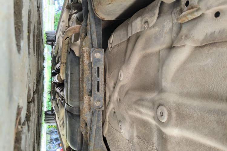 Used Buick Excelle 2011 1.6 LE-MT Chassis Rear
