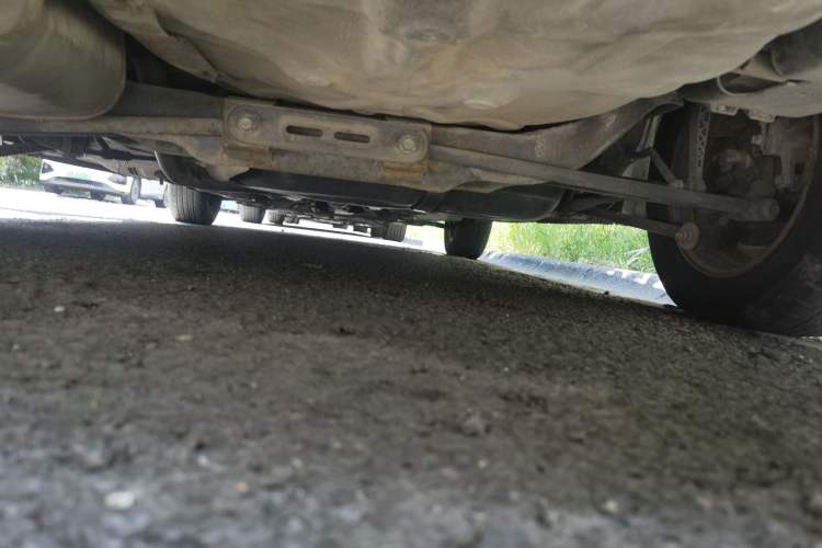Used Buick Excelle 2011 1.6 LX-MT Chassis Rear