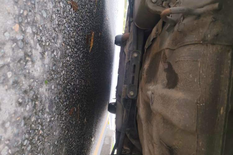 Used Buick Excelle 2011 1.6 LX-MT Chassis Rear