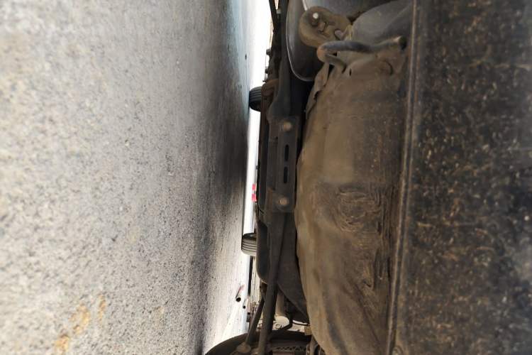 Used Buick Excelle 2011 1.6 LX-MT Chassis Rear
