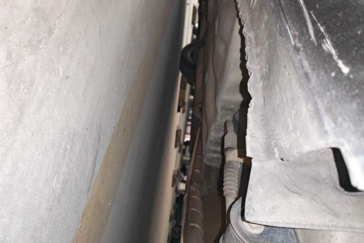 Used Buick Excelle 2011 1.6 LE-MT Chassis Rear Left