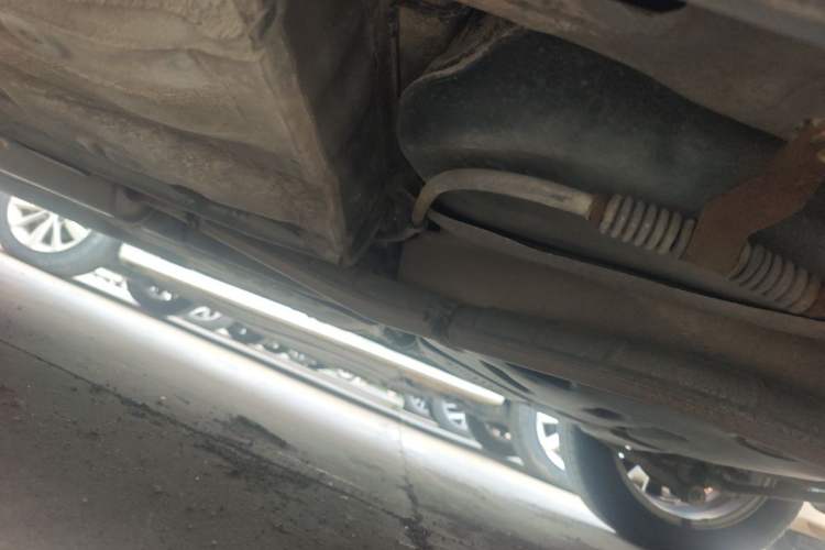 Used Buick Excelle 2011 1.6 LE-MT Chassis Rear Left