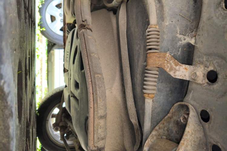 Used Buick Excelle 2011 1.6 LE-MT Chassis Rear Left