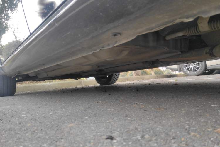 Used Buick Excelle 2011 1.6 LX-MT Chassis Rear Left