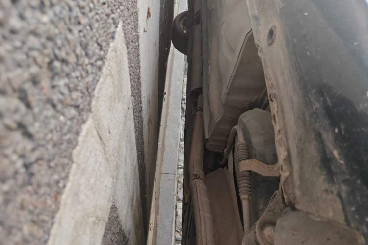 Used Buick Excelle 2011 1.6 LE-MT Chassis Rear Left