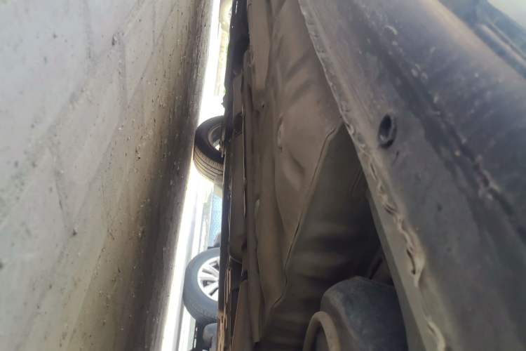 Used Buick Excelle 2011 1.6 LE-AT Chassis Rear Left