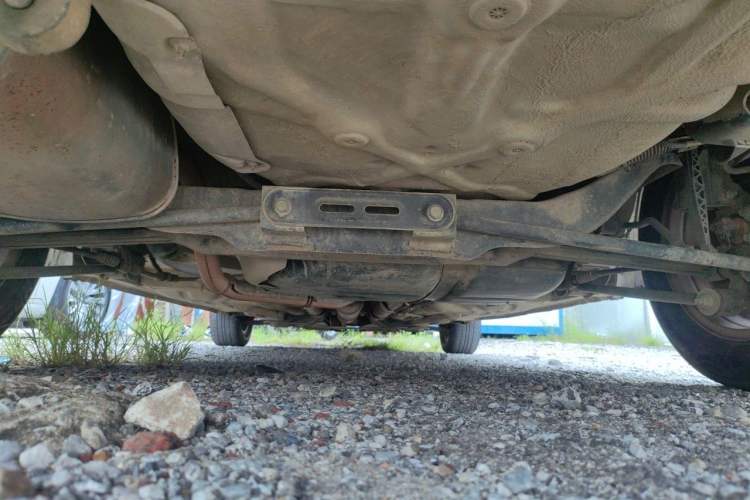 Used Buick Excelle 2011 1.6 LX-MT Chassis Rear