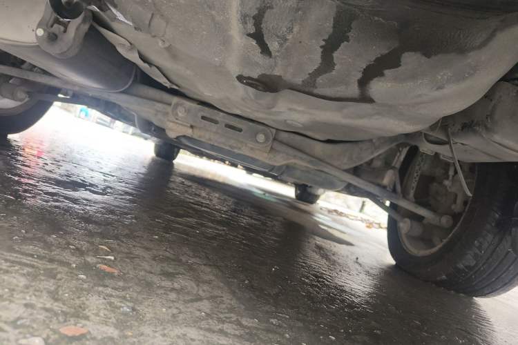Used Buick Excelle 2011 1.6 LE-MT Chassis Rear