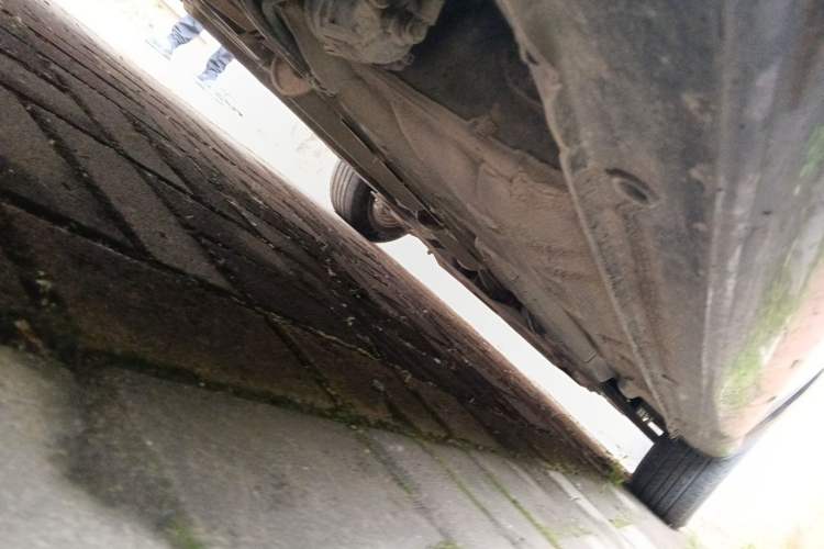 Used Buick Excelle 2011 1.6 LX-MT Chassis Rear Right