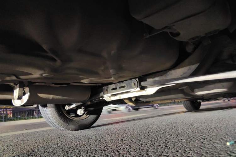 Used Buick Excelle 2011 1.6LX-AT Chassis Rear Right