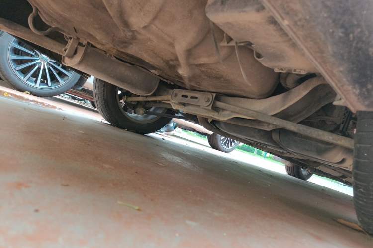 Used Buick Excelle 2011 1.6 LE-AT Chassis Rear Right